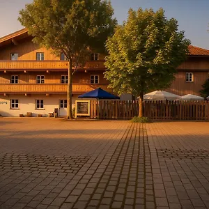 A8 Im Darchinger Hof - Zwischen Holzkirchen Und - Zwischen Muenchen Salzburg Und Innsbruck - Kurz Vor Dem Irschenberg Hotel